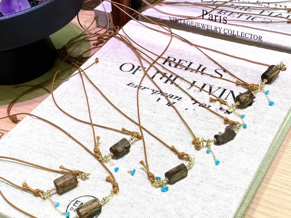 How to Measure Your Wrist (One String and a Ruler)